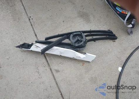 2024 Toyota Rav4 Xle z USA, uszkodzony, nr VIN 2T3P1RFV7RW455469